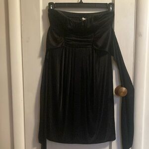Elegant Black Off-Shoulder Dress Teeze me